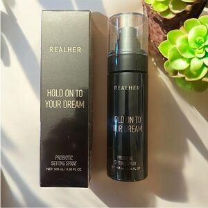 REALHER Probiotic Setting Spray